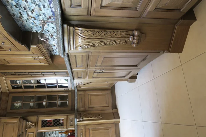 Acanthus Style Corbel – 1 7/8 in by Richelieu