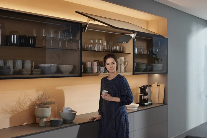 AVENTOS HS Top – Premium Integrated Vertical Opening System by Richelieu