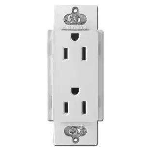Designer Outlet Lutron Claro 15A – White