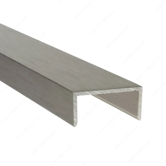 Edge Finishing Molding U-Shaped Sample by Richelieu