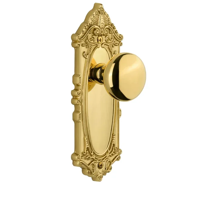 Grande Victorian Long Plate with Fifth Avenue Knob – Polished Brass