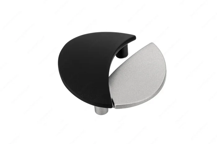 Modern Metal Pull – 2252 by Richelieu | Stylish Cabinet Hardware