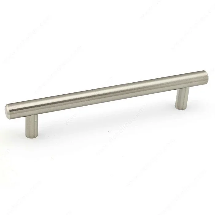 Modern Steel Pull – 205 by Richelieu