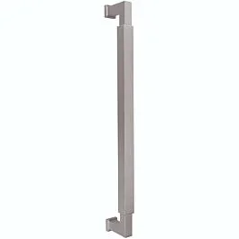 Omnia Ultima III Pull 8″ (203mm) Center Holes 8-7/16″ (214mm) Length, Polished Chrome Plated
