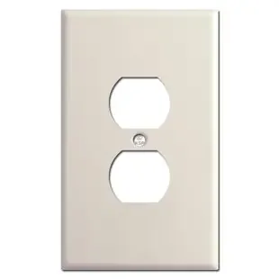 Oversized Duplex Wall Plate – Light Almond