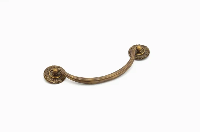 Schaub 5-1/2″ Center to Center Sunburst Bail Pull – Estate Dover Finish